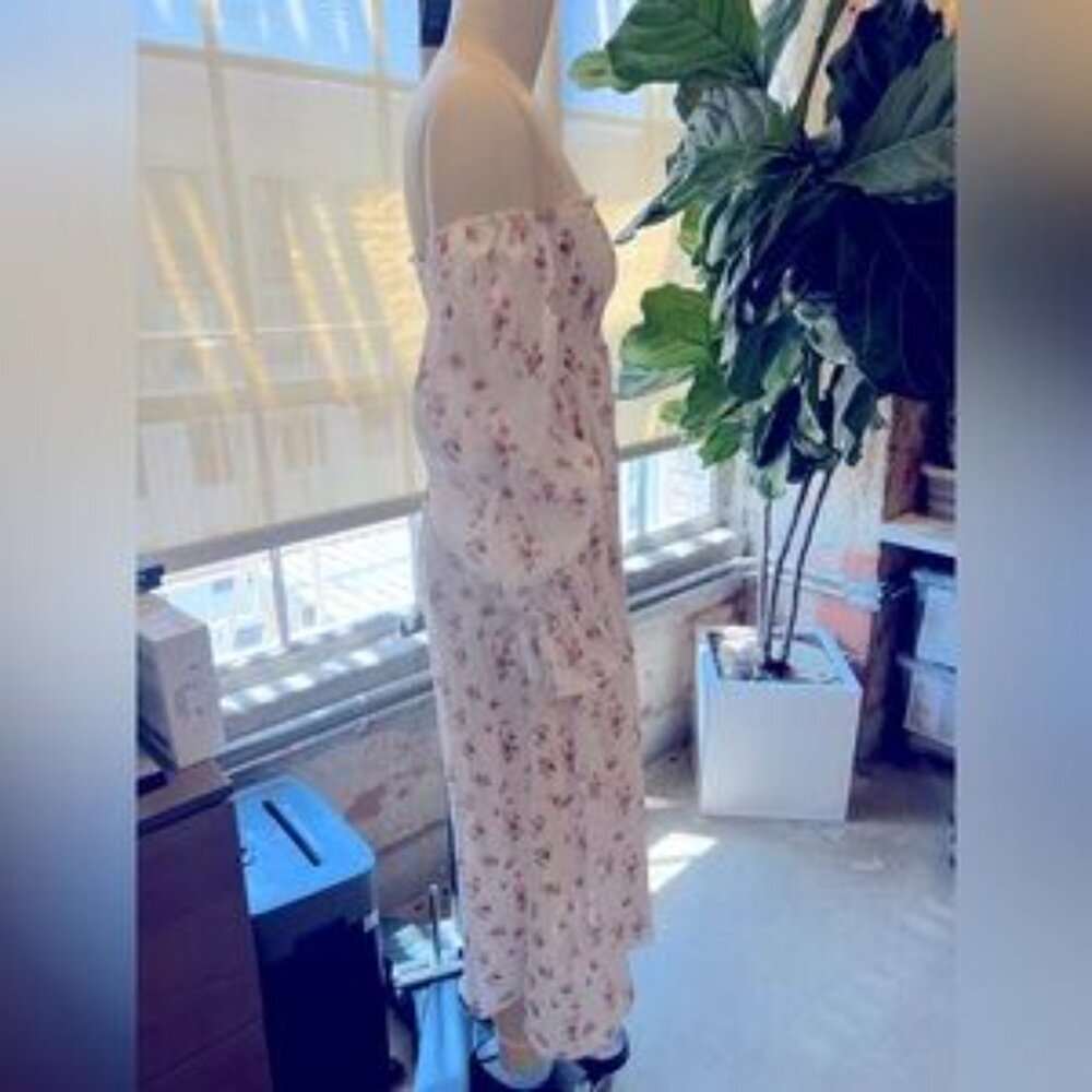 Petal & Pup Domenica Shirred Long Sleeve Midi Dress Ditsy Floral - Picture 4 of 8